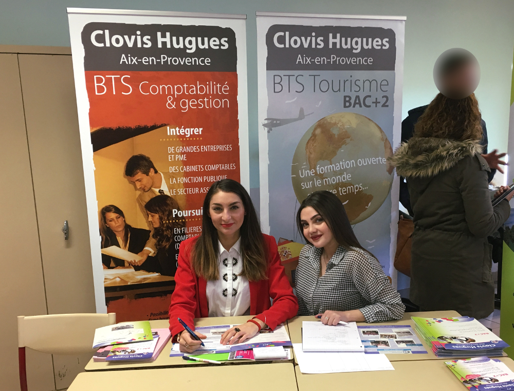 forum groupe scolaire la Nativité Aix-en-Provence, stand Lycée privé Clovis Hugues