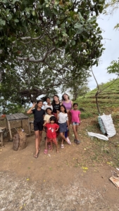 Louna et Andie font le stage en Indonésie à Bali auprès du centre de plongée Eurodive