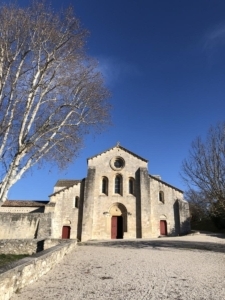 Mlle Léa BARO est en stage à l'Office du Tourisme de La Roque d'Anthéron.