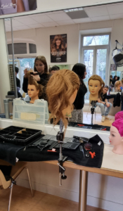 expo-coiffure-2de-bac-pro-coiffeur-7