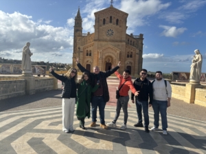 Mlle SERRE Giulia est en stage chez Gozo Pride Tours à Malte, sur l'île de Gozo.